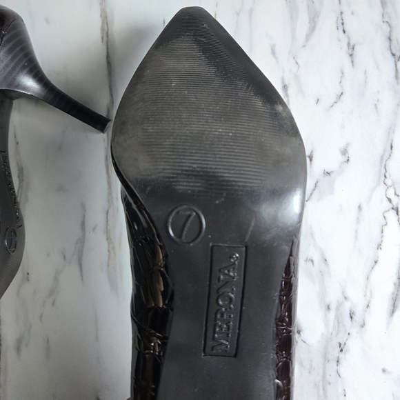 Merona Brown Heels with High Stiletto Heel and Pointed Toe - Picture 6 of 6